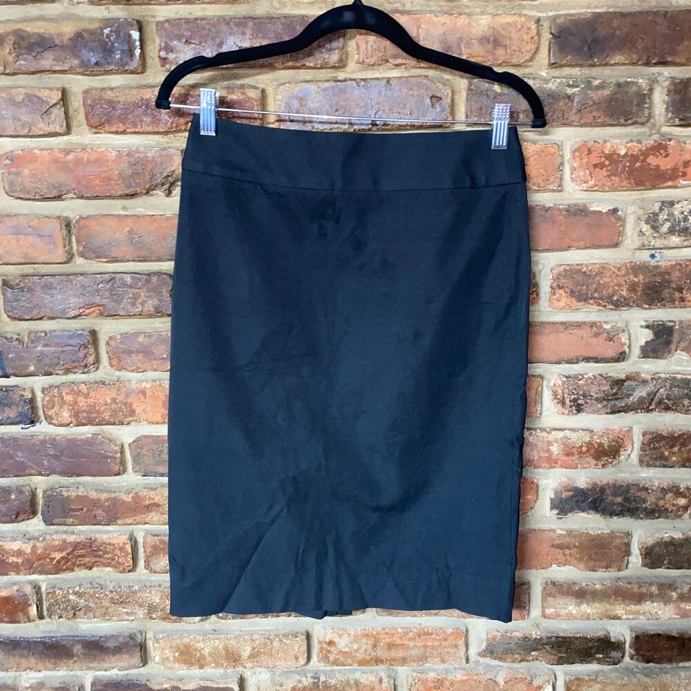 Banana Republic Black Knee Length Straight Pencil Skirt Women's Size 4